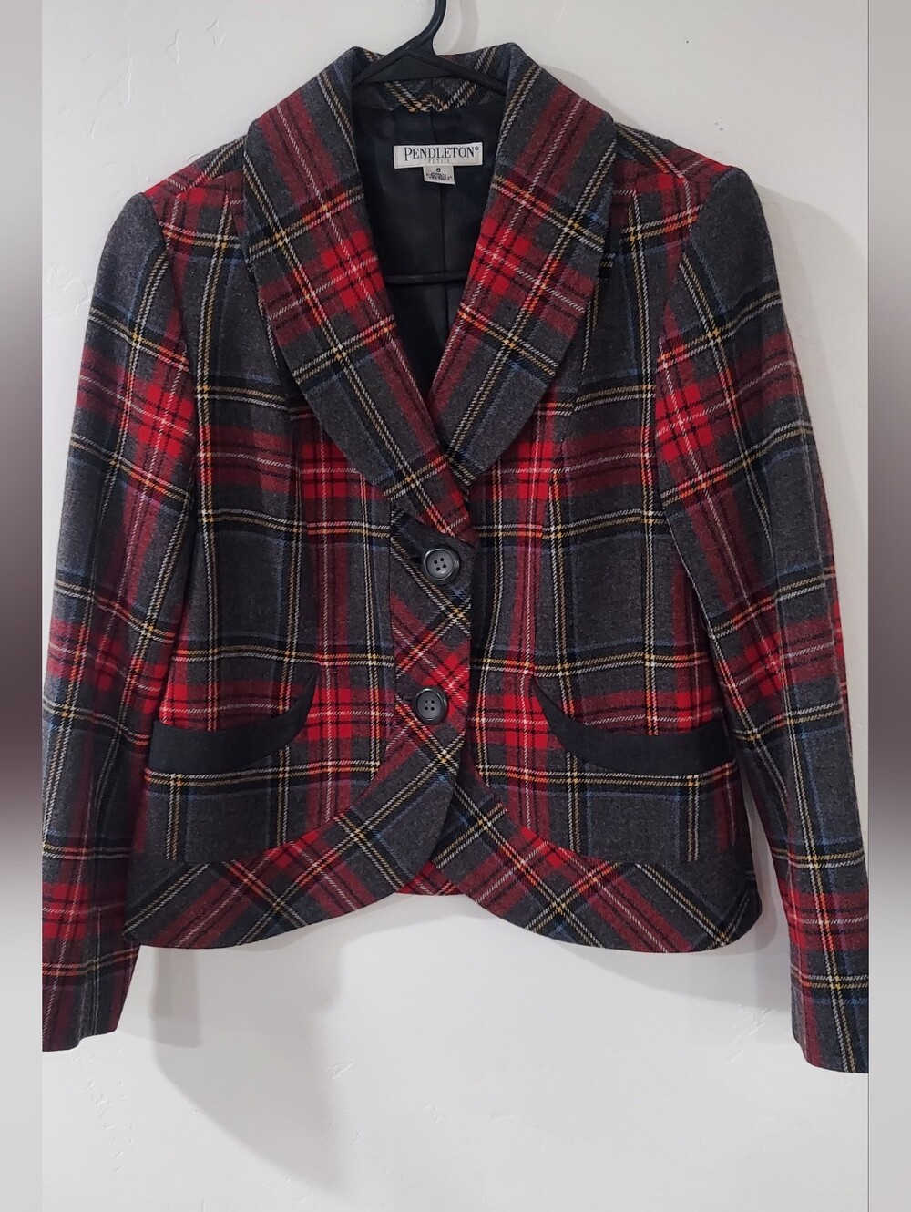 Pendleton Vintage Virgin Wool Blazer Size 8 Petite